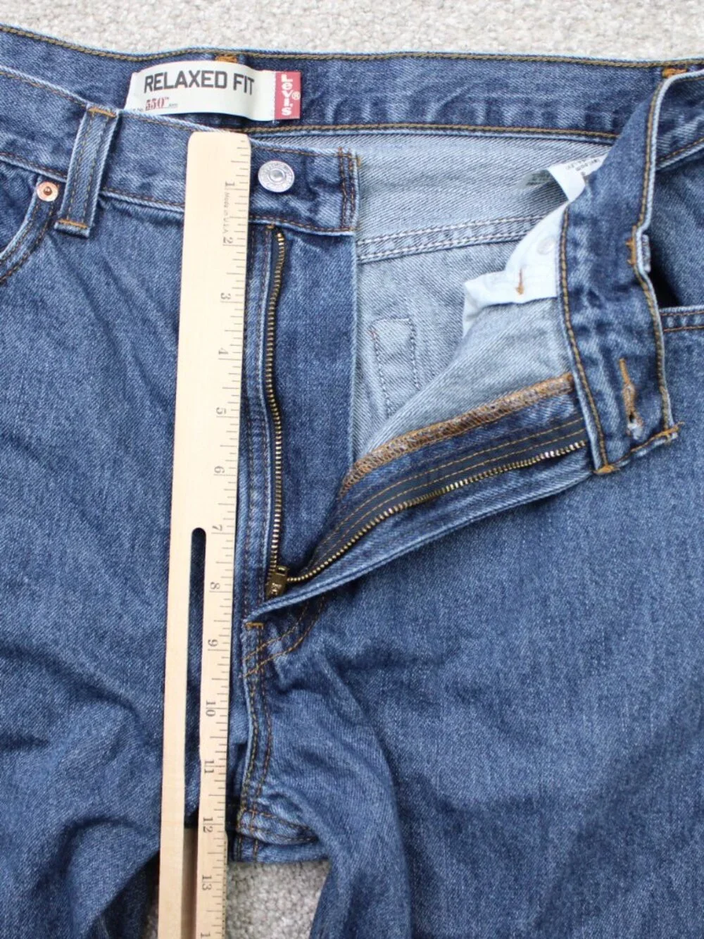 Levi's 550 Jeans Mens 36x30 Blue Relaxed Fit 100% Cotton 5-Pocket Denim Y2K